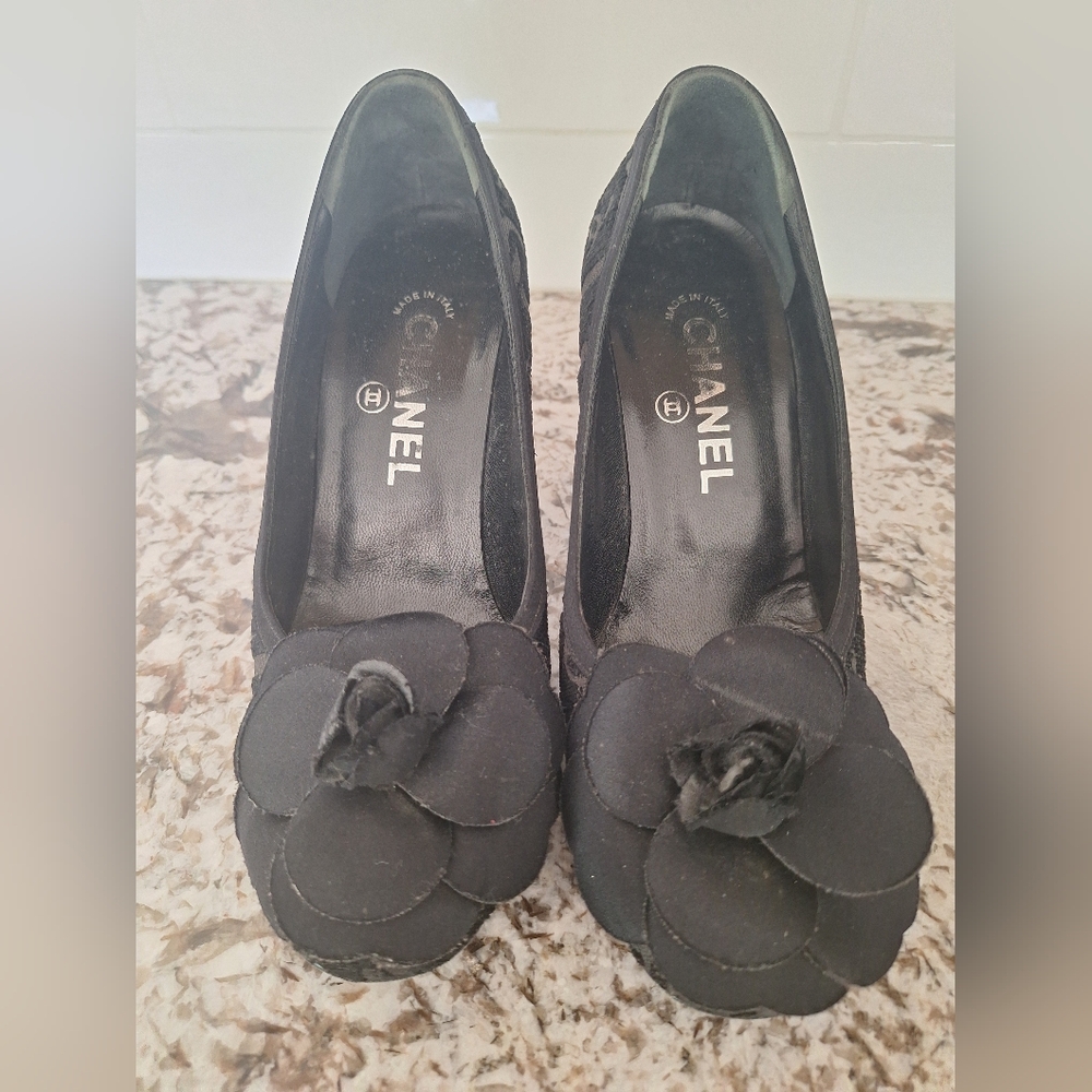 Chanel Black Floral Women's Heels Shoes Flat Size 37